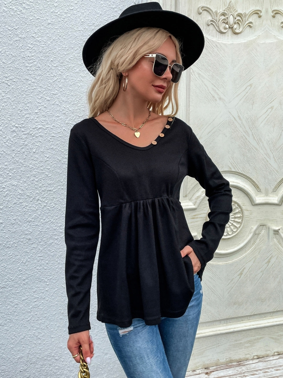 Black V-Neck Solid Long Sleeves Cotton Top