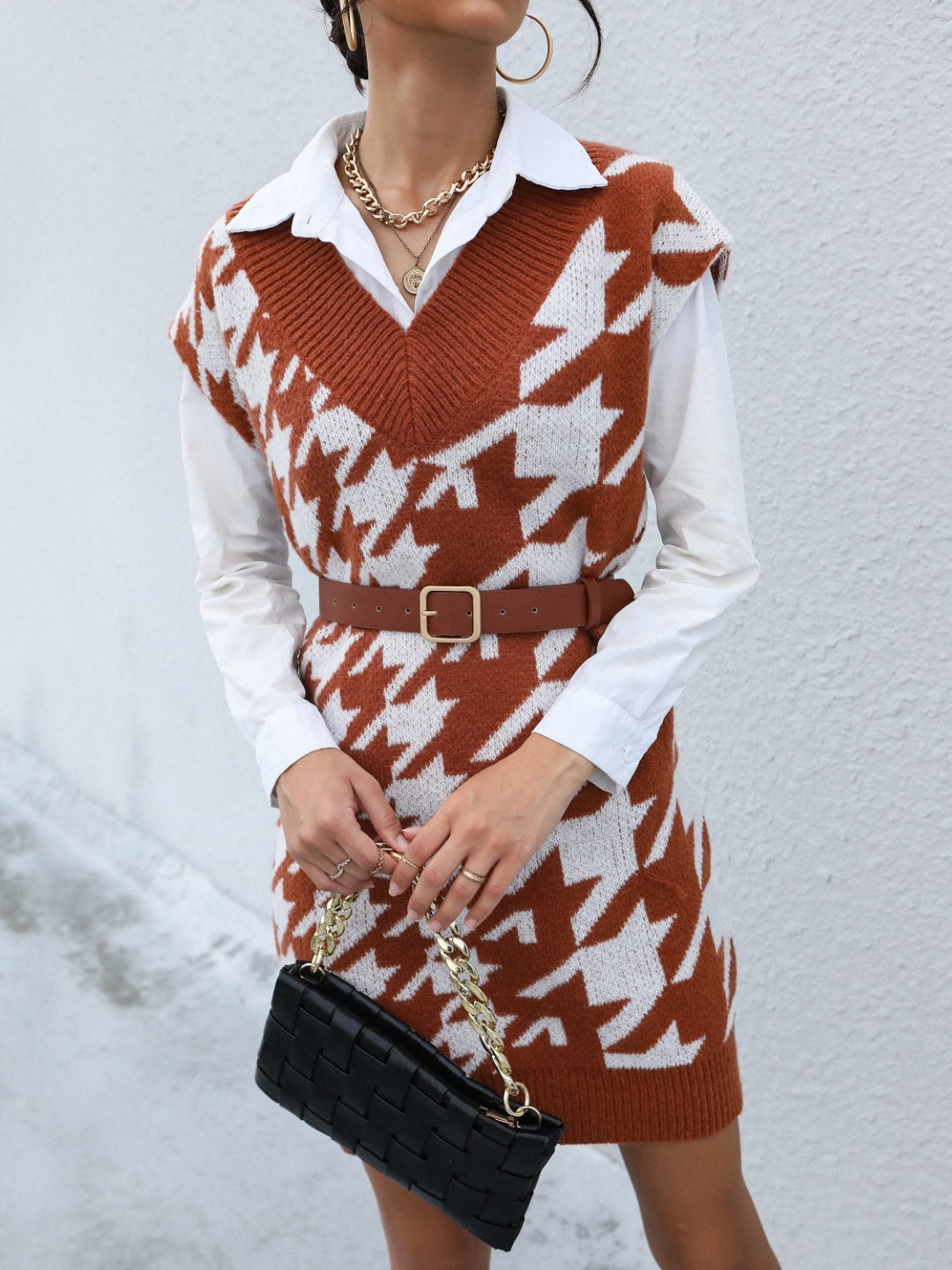 Brown V-Neck Printed Long Sleeves Polyester Sweater