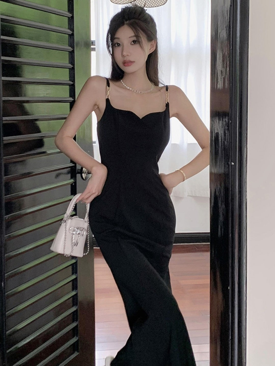 Black Shoulder Strap Sleeveless Solid Polyester Bodycon Dress