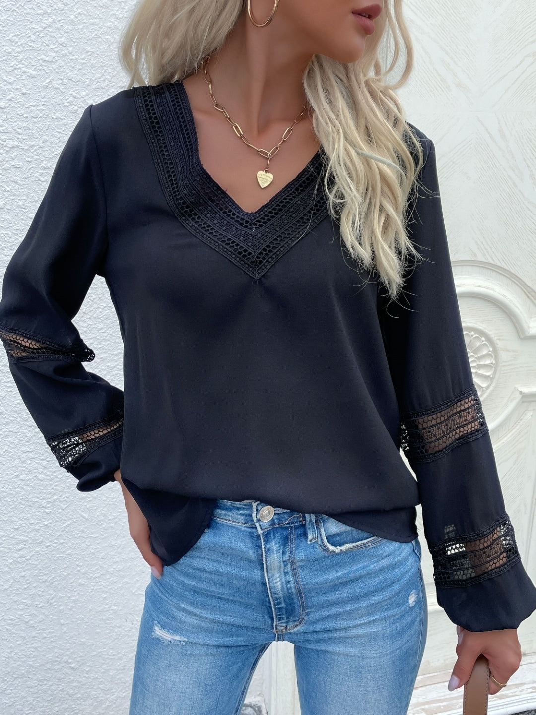 Black V-Neck Solid Long Sleeves Polyester Top