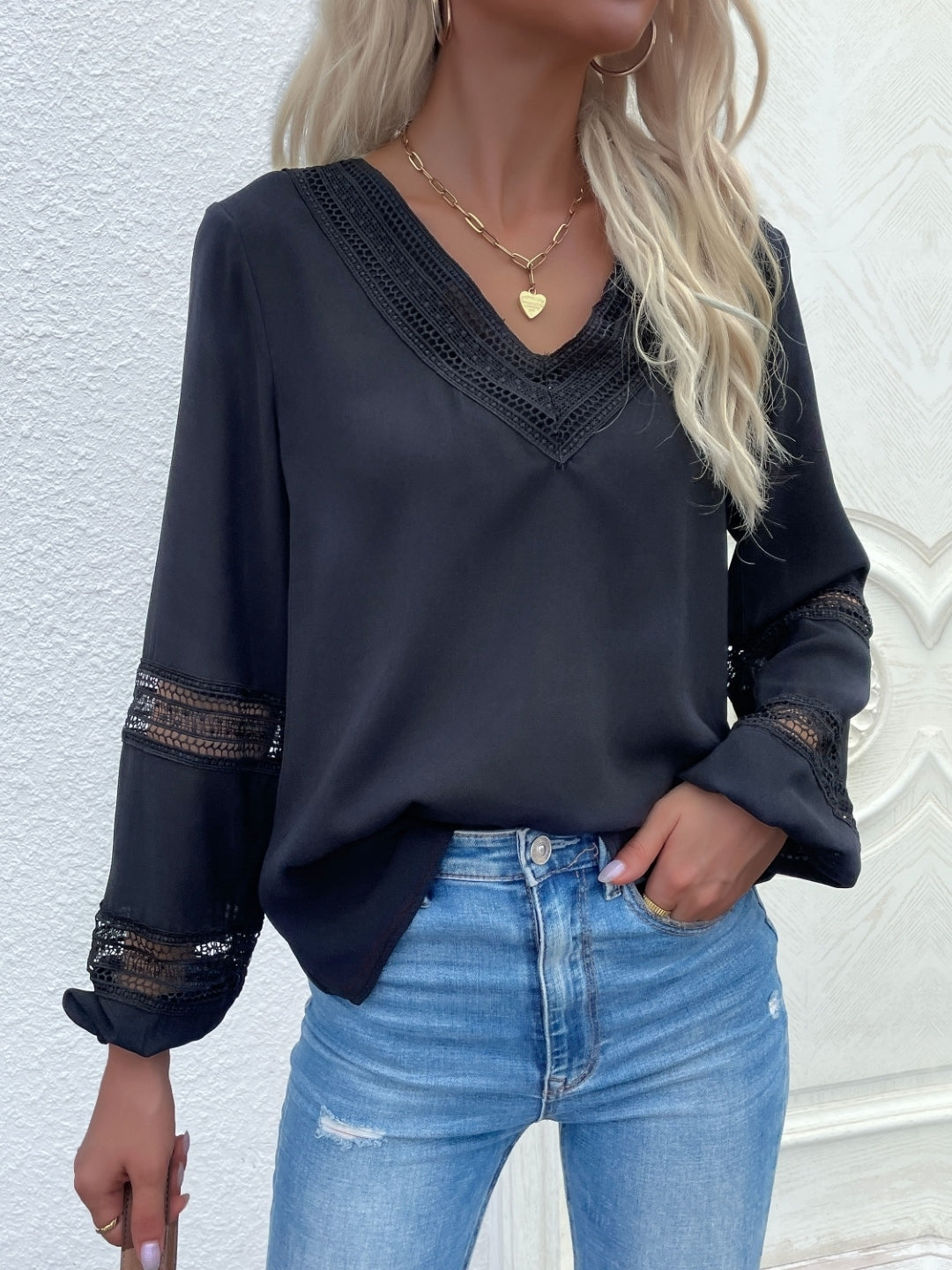 Black V-Neck Solid Long Sleeves Polyester Top