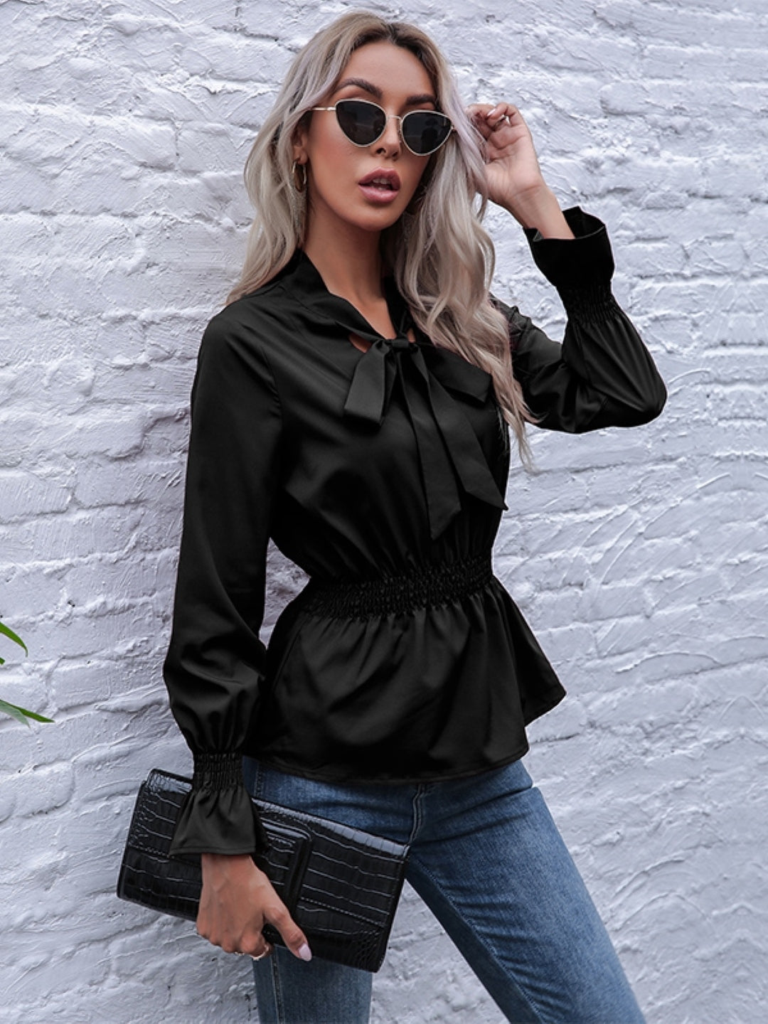 Black V-Neck Solid Long Sleeves Polyester Top