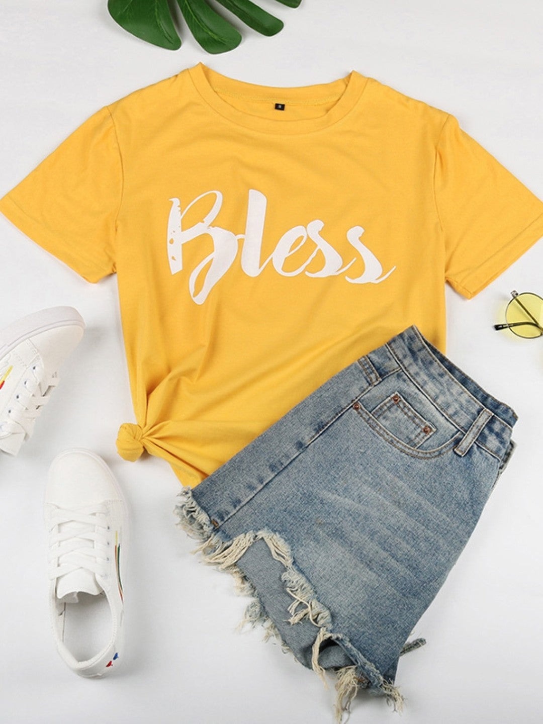 Yellow Round Neck Graphics Short Sleeves Cotton Top