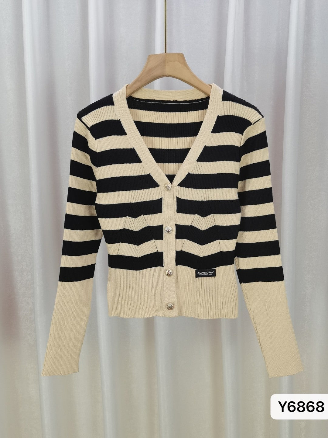 Cream Viscose Rayon V-Neck Long Sleeves Horizontal Stripes Top